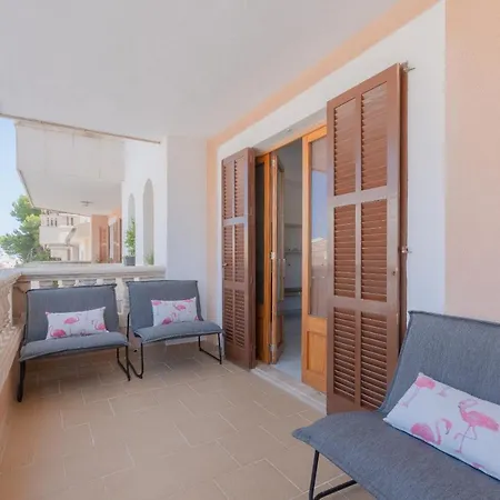 Pizarro Apartment *